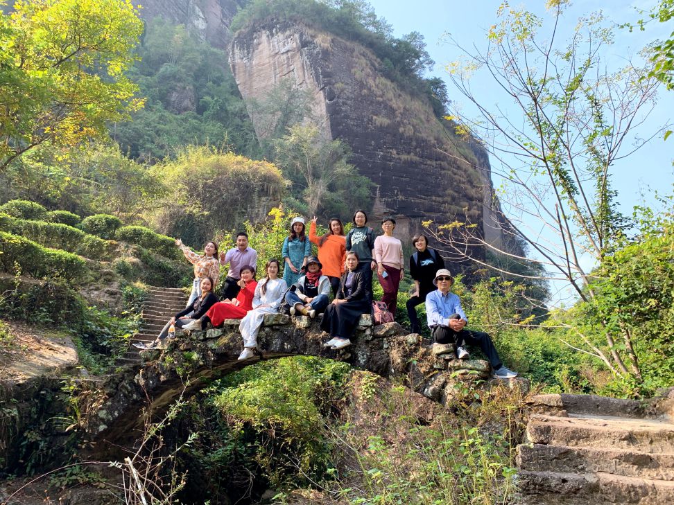 “岩骨花香”漫游道--章堂涧--20191117
